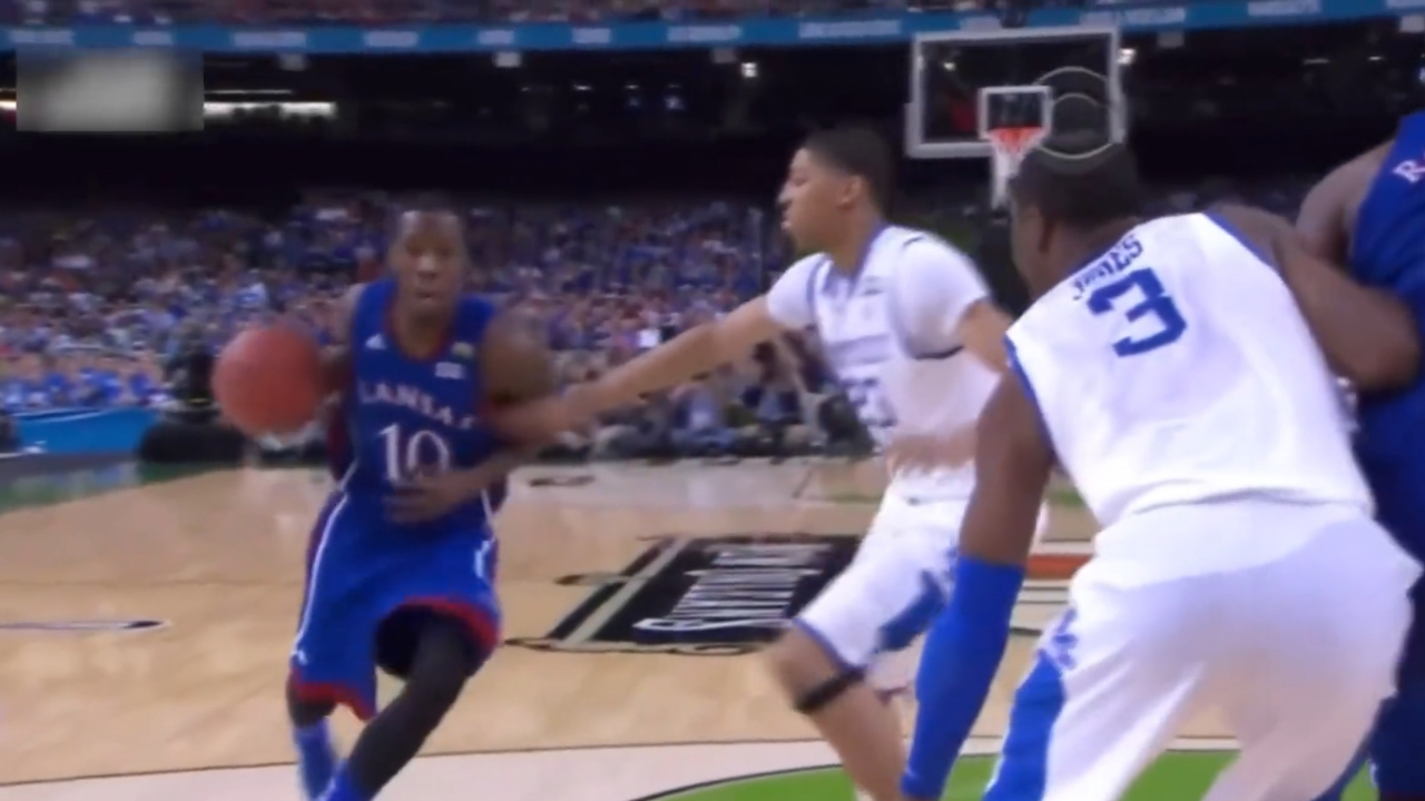 开云体育-成都蓉城围绕NBA常规赛强势反弹浓眉哥与60激战勇士分钟，克里夫兰骑士围绕荷甲豪取连胜瞬间刷屏的简单介绍